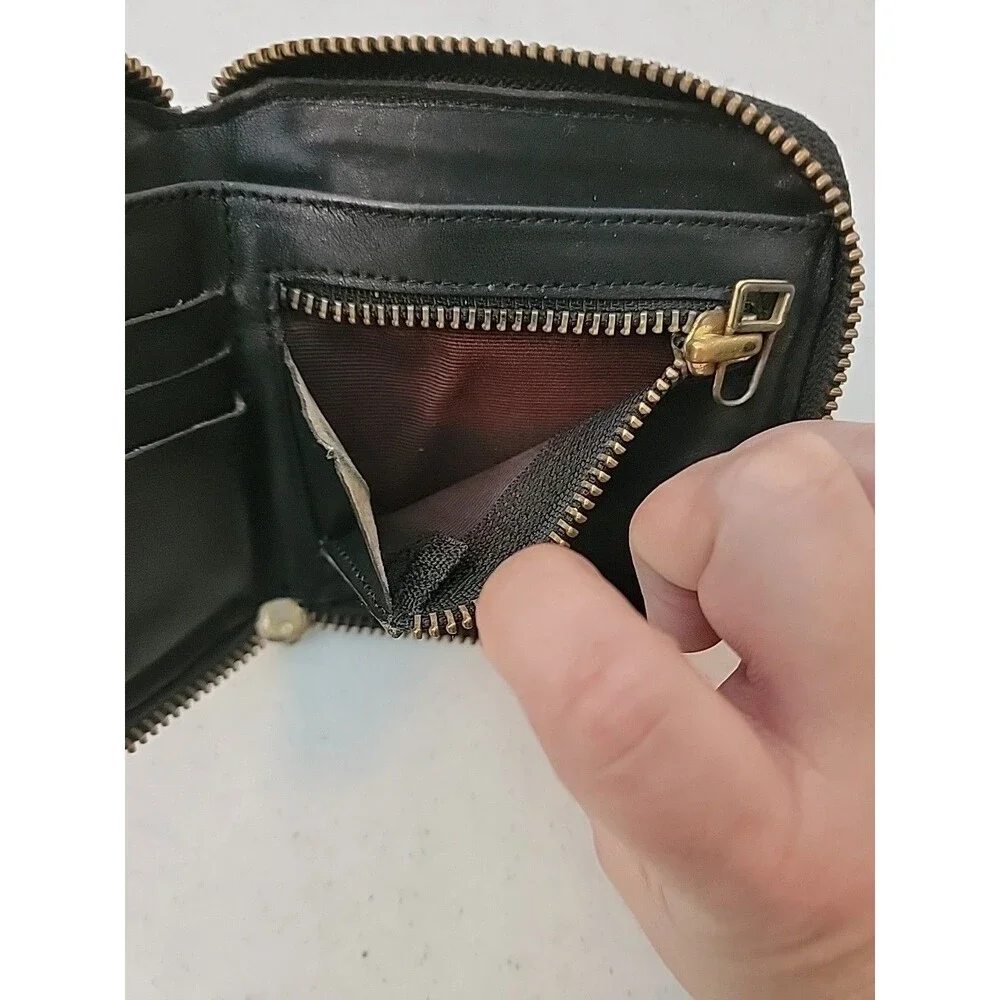 Vintage J.P Ourse & Cie Geneve Genuine Leather Black Snap Wallet Zip Coin Pocket